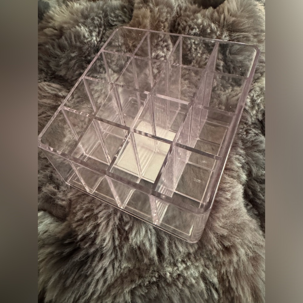 🎄3/$20‼️Clear Acrylic Organizer